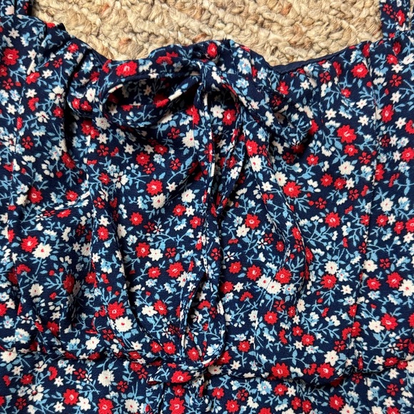 Francesca’s Blue Rain Floral Spaghetti Strap Floral Romper, size small - Picture 3 of 5